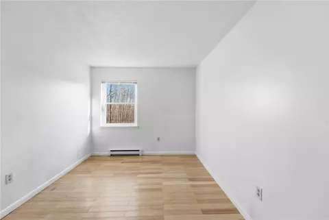 Bedroom - 11 Apache Dr #D, Westerly, RI 02891 photo 6 of 8