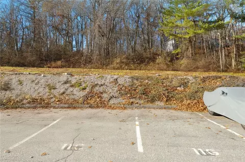 Exterior - 11 Apache Dr #D, Westerly, RI 02891 photo 2 of 2