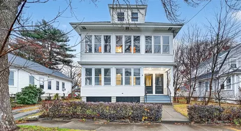 41 Rounds Ave, Providence, RI 02907