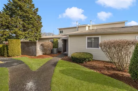 Exterior - 856 Halifax Dr, Warwick, RI 02886 photo 1 of 4