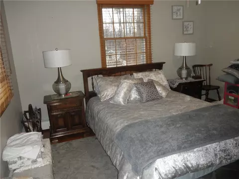 Bedroom - 52 Walker St, Seekonk, MA 02771 photo 4 of 5