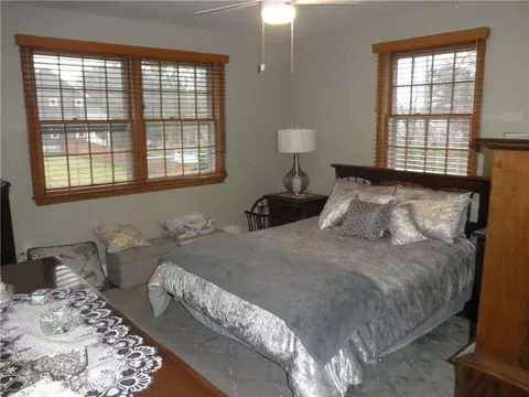 Bedroom - 52 Walker St, Seekonk, MA 02771 photo 5 of 5