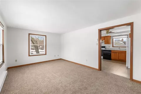 Living - 12 Batterson Ave, Westerly, RI 02891 photo 1 of 9