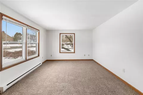 Living - 12 Batterson Ave, Westerly, RI 02891 photo 2 of 9