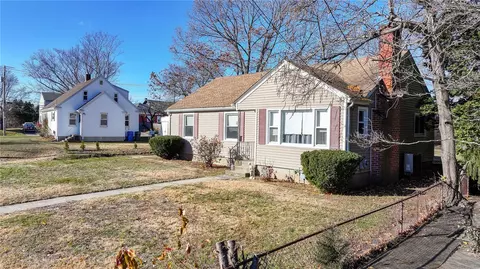 31 Celestia Ave, Cranston, RI 02920