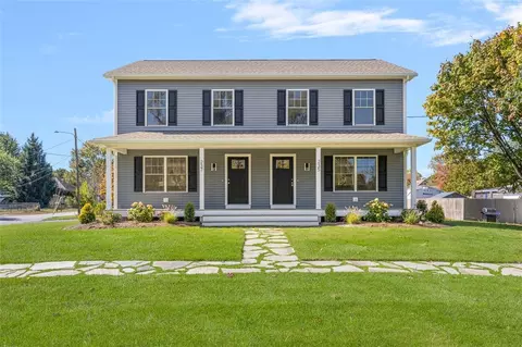 71 Pinehurst Ave, Warwick, RI 02889