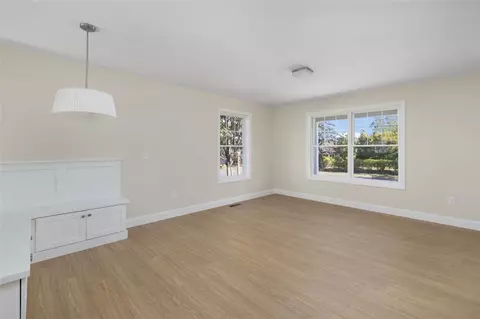71 Pinehurst Ave, Warwick, RI 02889 photo 9