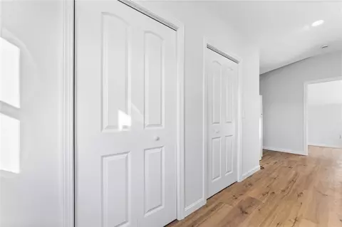 Entry Way - 65 Mill St, Woonsocket, RI 02895 photo 3 of 5