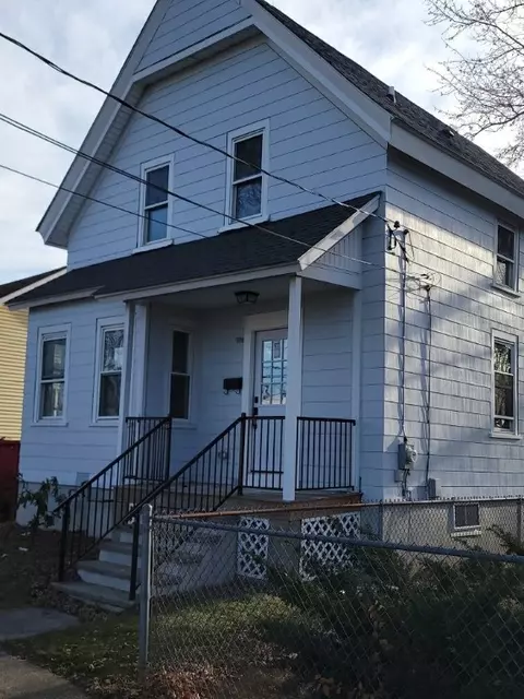 157 Grosvenor Ave, East Providence, RI 02914