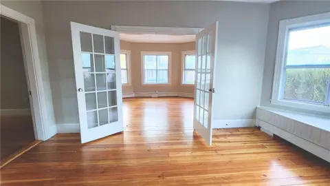 Living - 126 Welles St, Woonsocket, RI 02895 photo 2 of 10