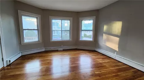 Living - 126 Welles St, Woonsocket, RI 02895 photo 1 of 10