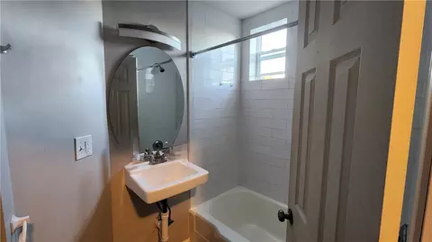 Bath - 126 Welles St, Woonsocket, RI 02895 photo 2 of 4