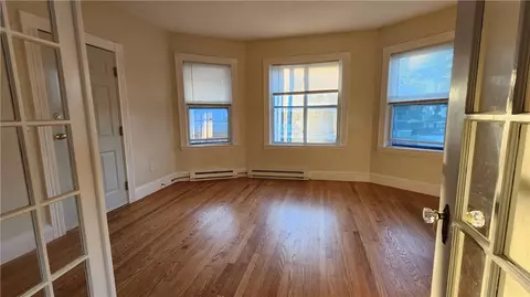 Living - 126 Welles St, Woonsocket, RI 02895 photo 10 of 10