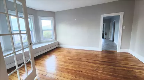 Living - 126 Welles St, Woonsocket, RI 02895 photo 3 of 10