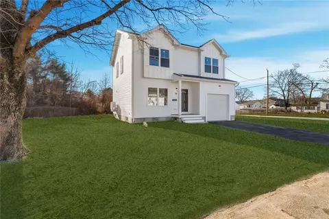 Exterior - 70 Seamans St, Woonsocket, RI 02895 photo 4 of 7