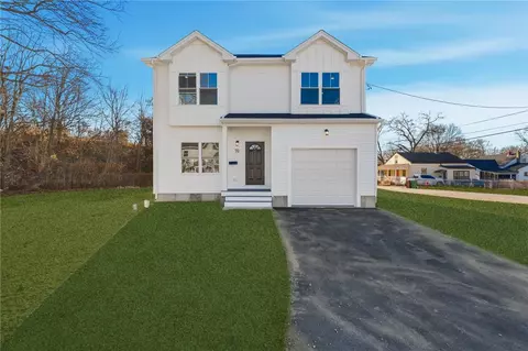 Exterior - 70 Seamans St, Woonsocket, RI 02895 photo 2 of 7