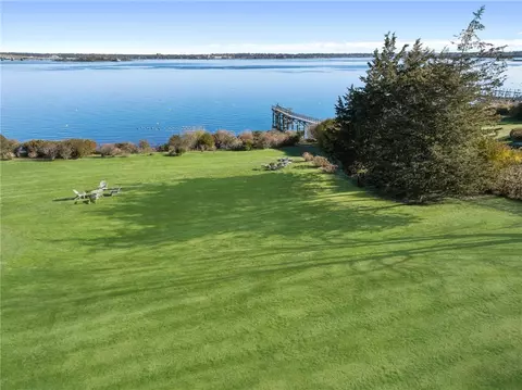 0 Walcott Ave, Jamestown, RI 02835