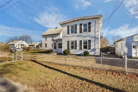 71 Notre Dame Ave, Pawtucket, RI 02860