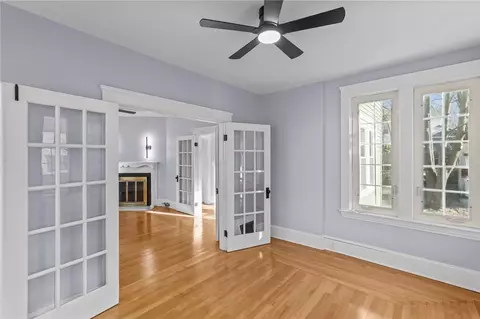 Living - 202 Jenckes St, Woonsocket, RI 02895 photo 4 of 6
