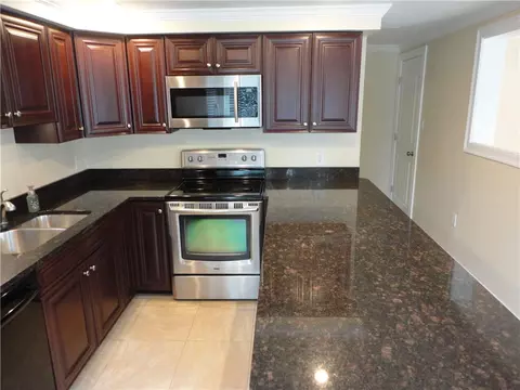 Kitchen - 200 Post Rd #104, Warwick, RI 02888 photo 2 of 2