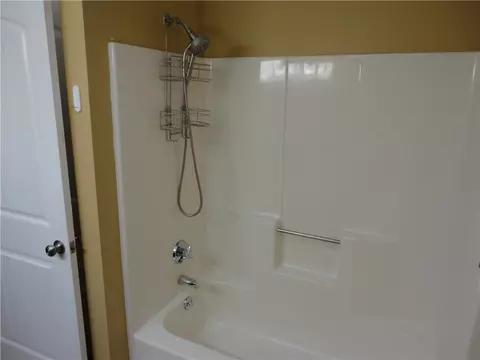 Bath - 200 Post Rd #104, Warwick, RI 02888 photo 4 of 4