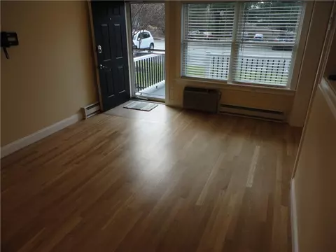 Living - 200 Post Rd #104, Warwick, RI 02888 photo 2 of 4