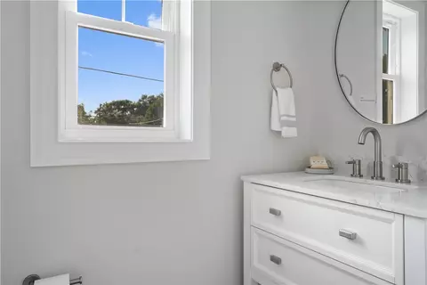 248 Point Ave, Warwick, RI 02889 photo 7