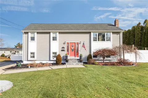 619 Smithfield Rd, North Providence, RI 02904
