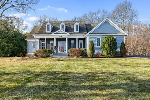 188 Delano Dr, North Kingstown, RI 02852