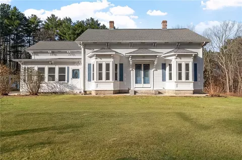 1450 Tarkiln Rd, Burrillville, RI 02830