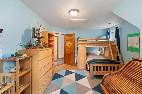 Bedroom - 511 Tripps Corner Rd, Exeter, RI 02822 photo 4 of 7