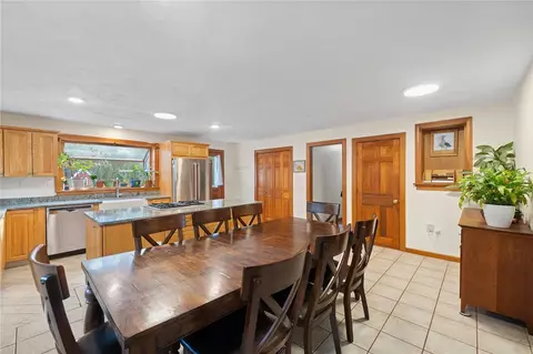 Dining - 511 Tripps Corner Rd, Exeter, RI 02822 photo 1 of 1