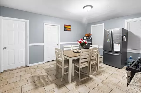 Entry Way - 22 Suffolk St, Providence, RI 02907 photo 5 of 5
