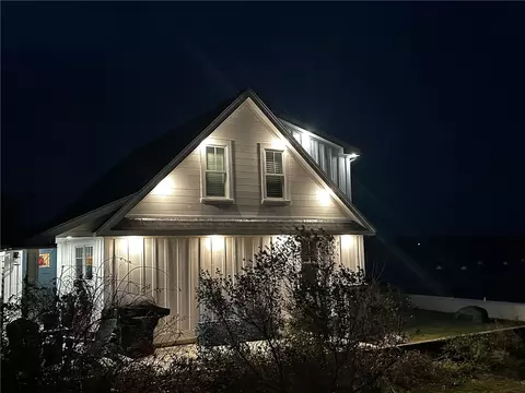 395 Park Ave, Portsmouth, RI 02871