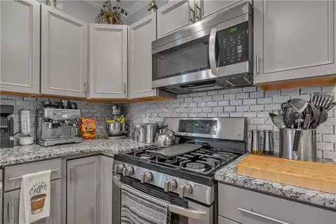 Kitchen - 70 Park Pl, Woonsocket, RI 02895 photo 3 of 4