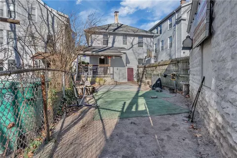 Exterior - 70 Park Pl, Woonsocket, RI 02895 photo 5 of 5