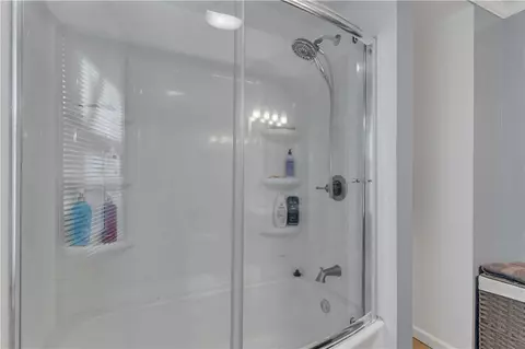 Bath - 70 Park Pl, Woonsocket, RI 02895 photo 3 of 3