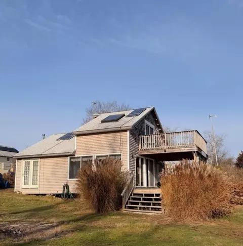 0 Knight Ave, Portsmouth, RI 02871