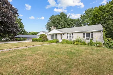02 Swan Rd, Cumberland, RI 02864