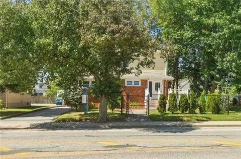 2789 Post Rd, Warwick, RI 02886 photo 1
