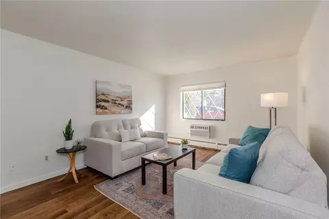 132 Hoffman Ave #115, Cranston, RI 02920