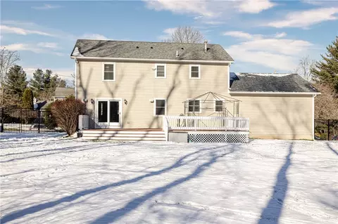 68 Fox Run, Cranston, RI 02921 photo 34