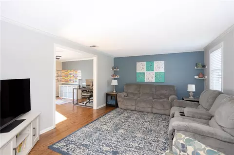 68 Fox Run, Cranston, RI 02921 photo 5