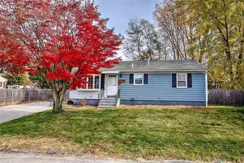 210 Irving Ave, Warwick, RI 02888