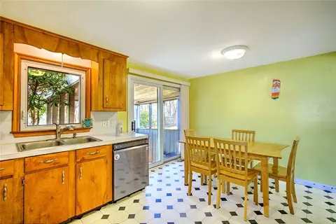 Kitchen - 210 Irving Ave, Warwick, RI 02888 photo 1 of 3
