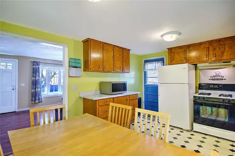 Kitchen - 210 Irving Ave, Warwick, RI 02888 photo 2 of 3