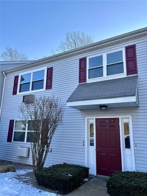 19 Apache Dr #F, Westerly, RI 02891