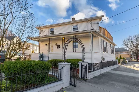 54 Silver Lake Ave, Providence, RI 02909