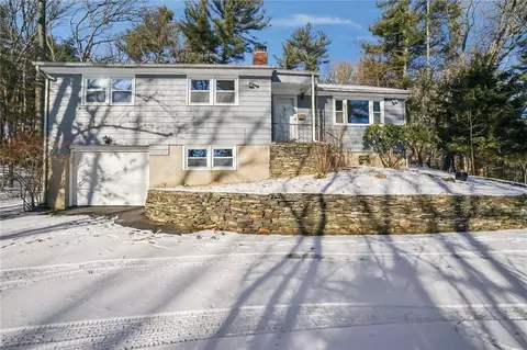 Exterior - 370 Maple Valley Rd, Coventry, RI 02816 photo 2 of 9