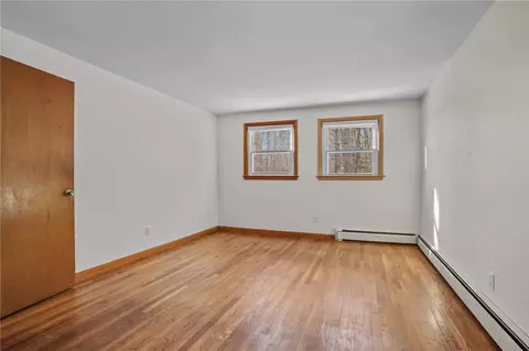 Bedroom - 370 Maple Valley Rd, Coventry, RI 02816 photo 4 of 11